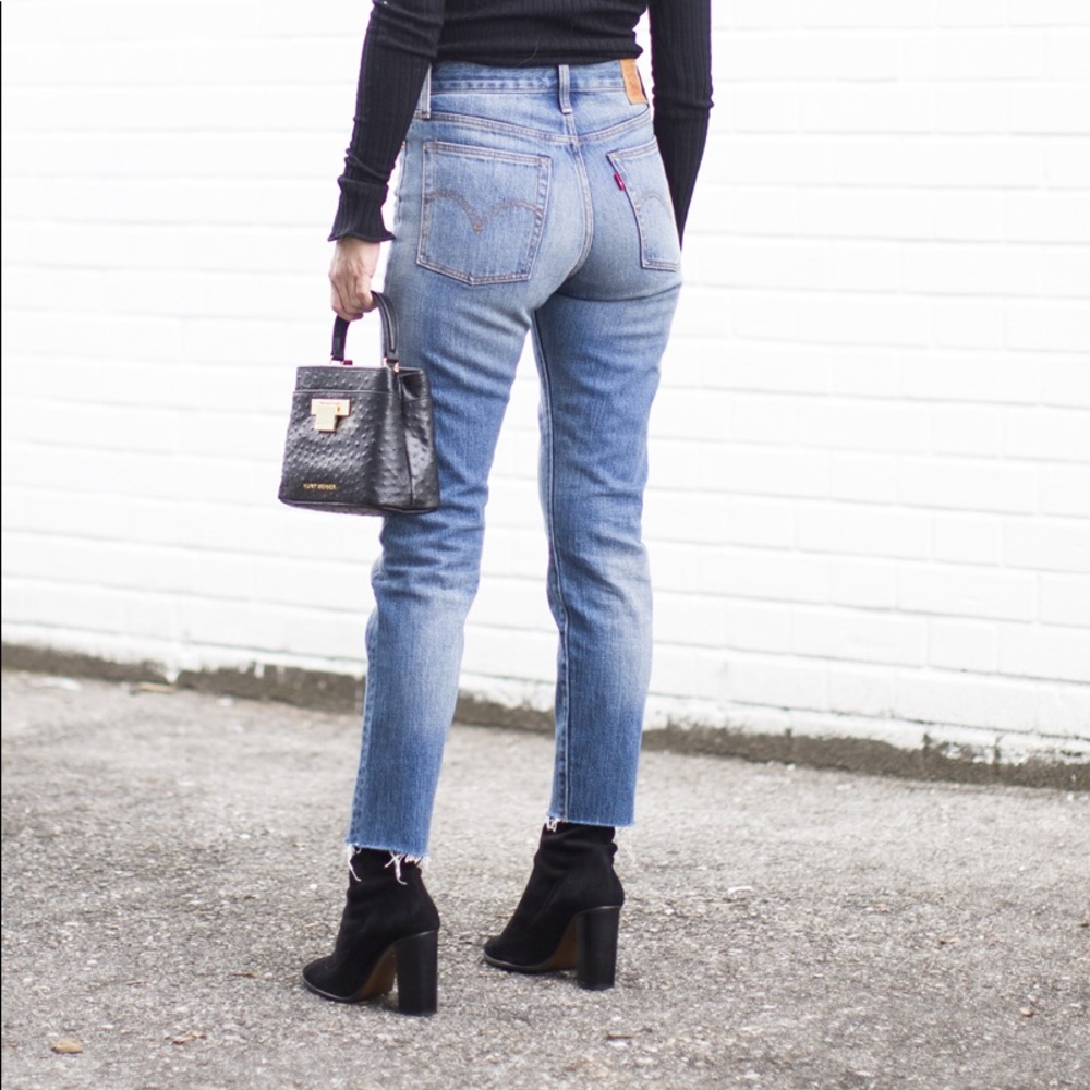 Levi’s Wedgie Jean!